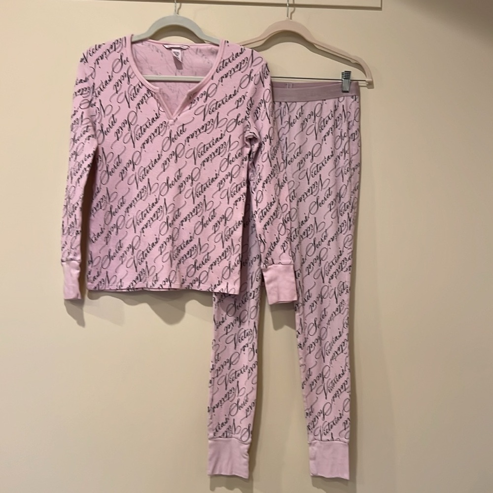 COPY - Victoria’s Secret pajama set